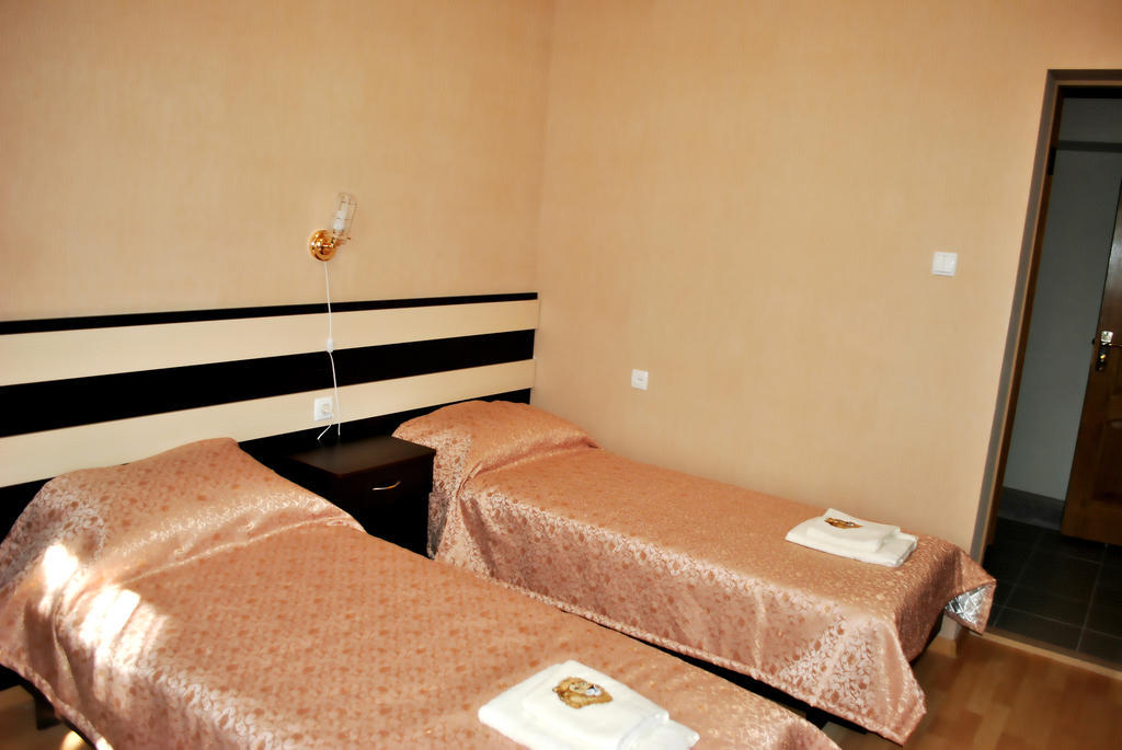 Elegia Hotel Κχαρκίβ Δωμάτιο φωτογραφία
