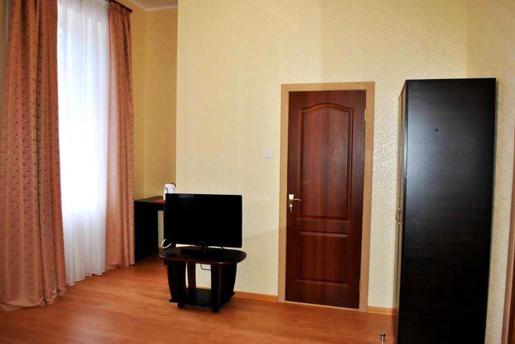 Elegia Hotel Κχαρκίβ Δωμάτιο φωτογραφία